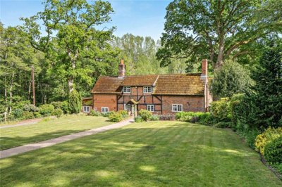 Property on Thornford Road, RG19 8EL