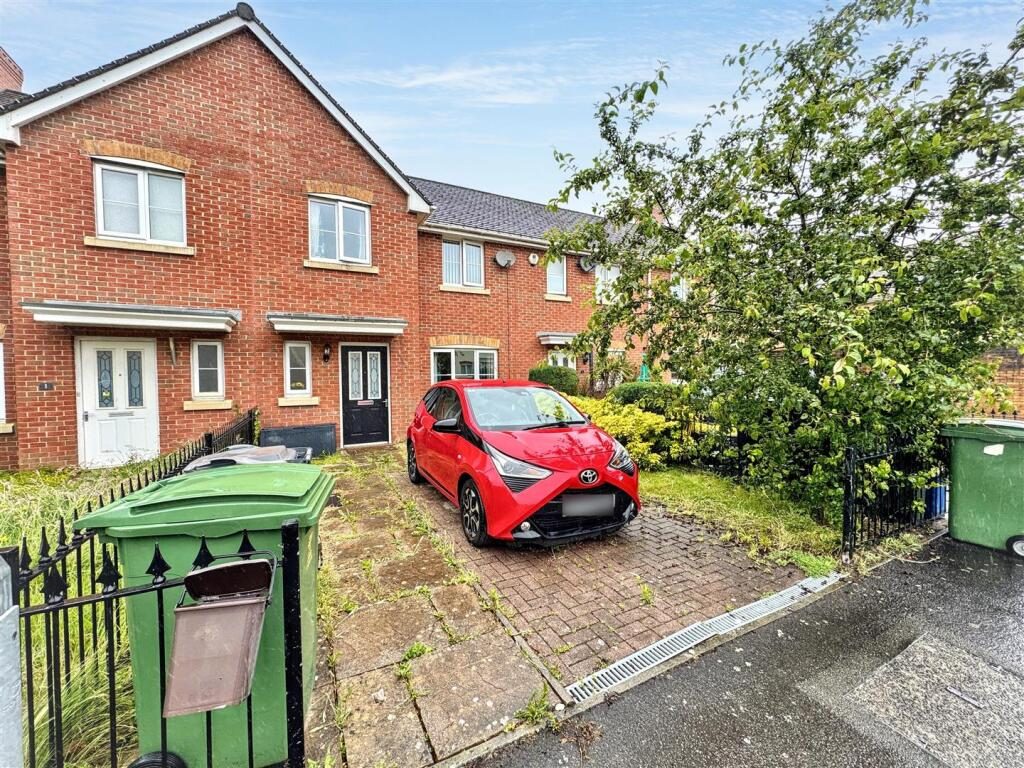 Property main image