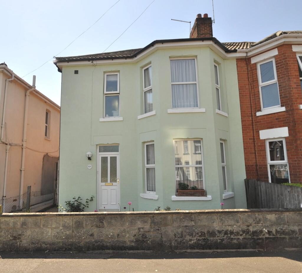 Property main image