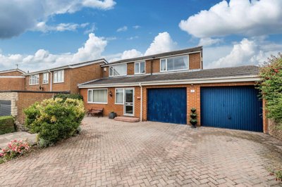 Property on NE15 7RZ
