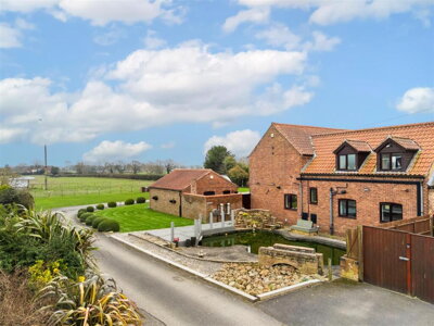 Property on Bawtry Road, DN7 6PQ