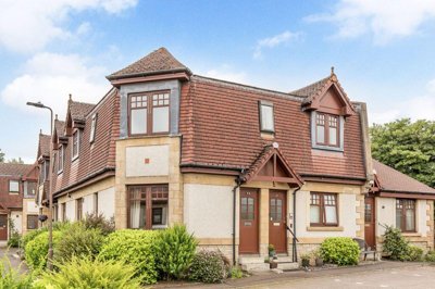 Property on EH14 5DD