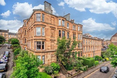 Property on G12 8PG