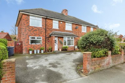 Property on Tait Avenue, DN12 1HJ