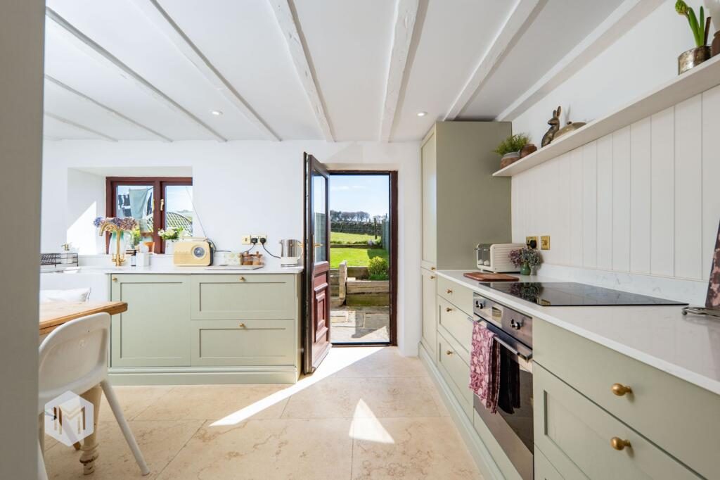 Thumbnail 12