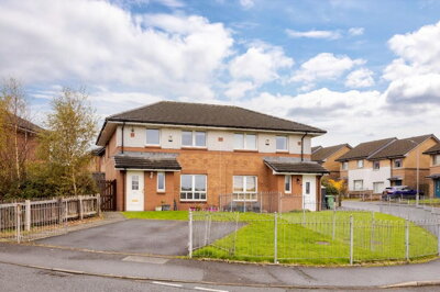 Property on Cook Road, G83 8DJ