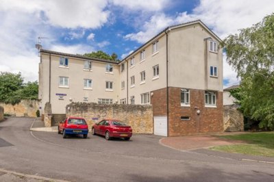 Property on Moorland Close, OX28 6LN