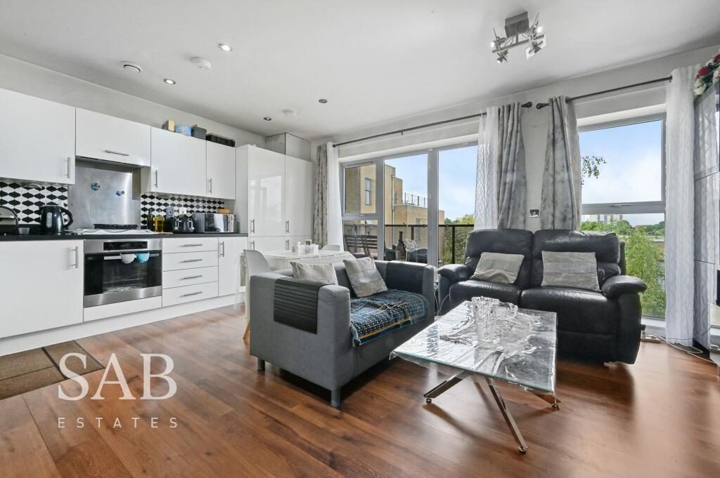Property main image