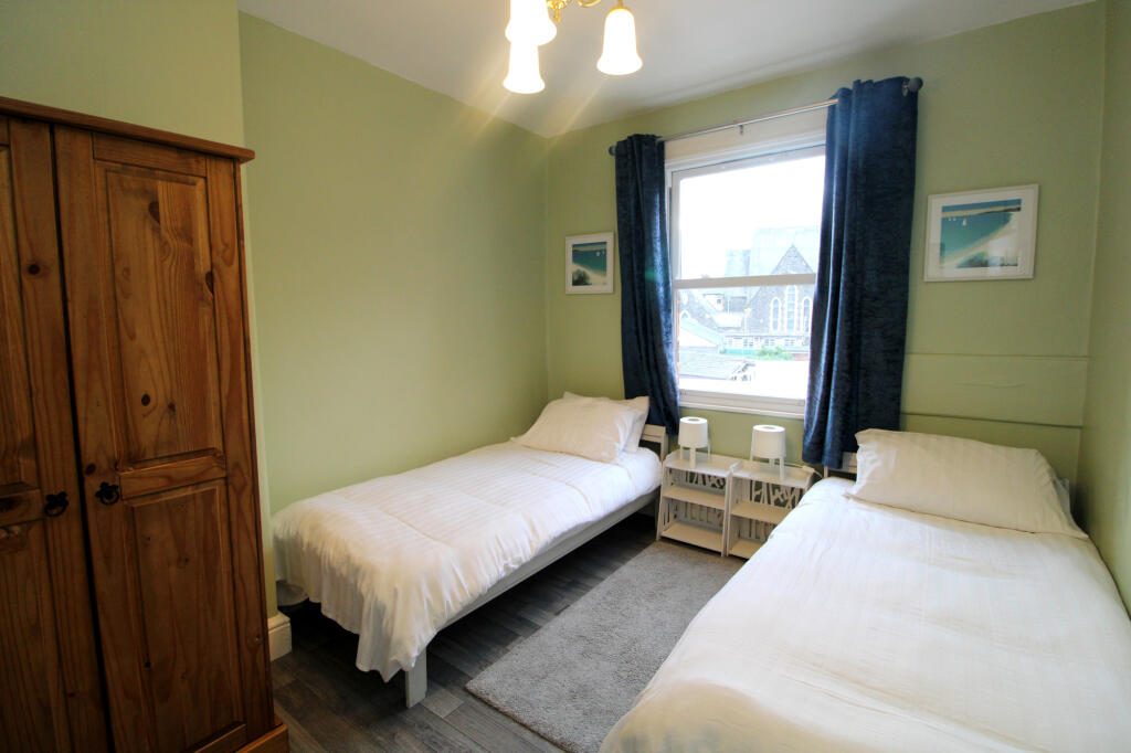 Thumbnail 18