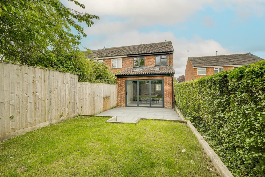 Property main image