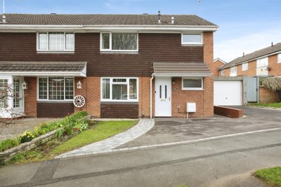 Property on Hawlands, CV21 1LP