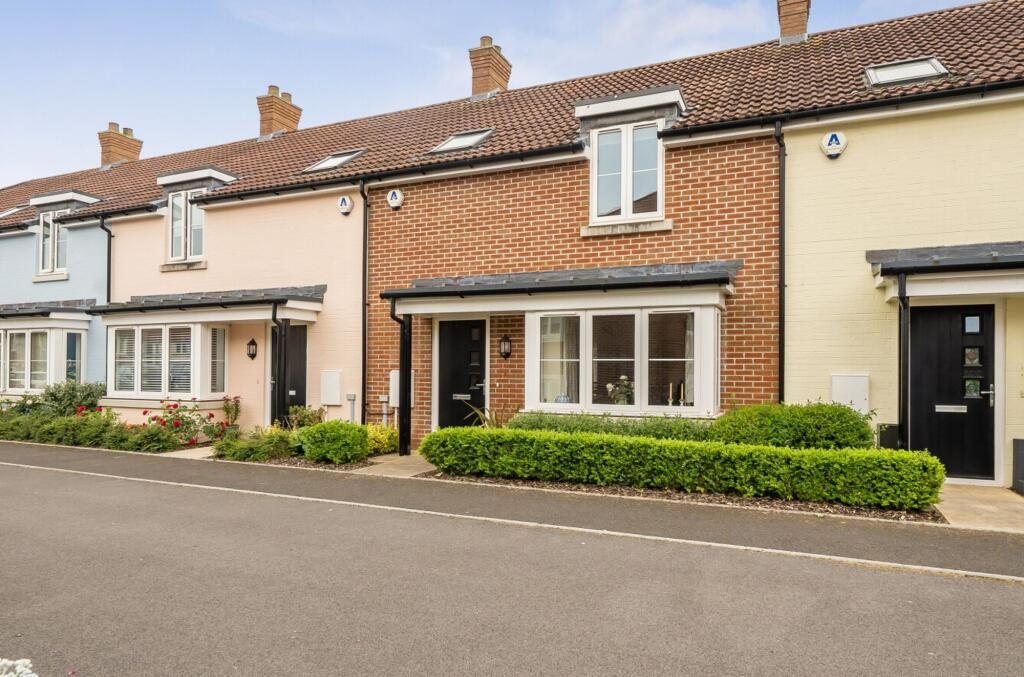 Terraced House