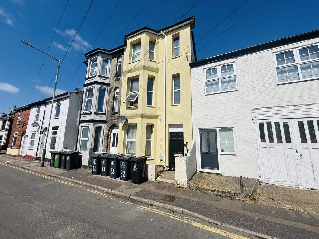 Terraced House