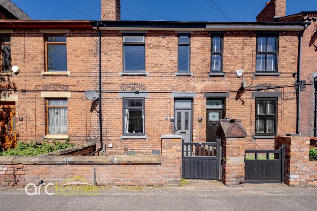 Terraced House