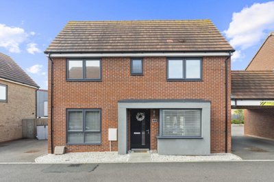 Property on Maytree Crescent, CM17 0FW