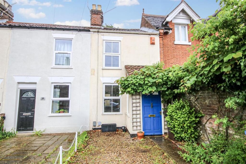 Property main image