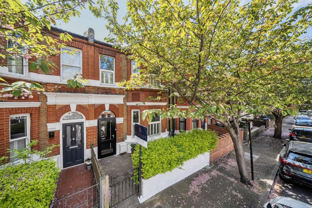 Terraced House