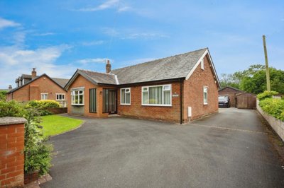 Property on Darkinson Lane, PR4 0RJ