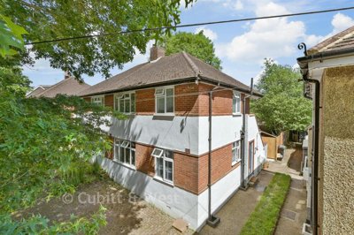 Property on Kingsley Grove, RH2 8DU