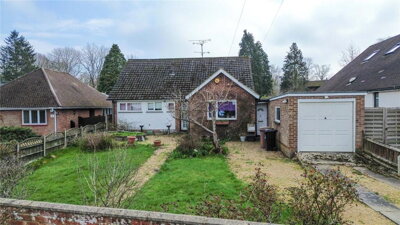Property on Luckley Road, RG41 2ES