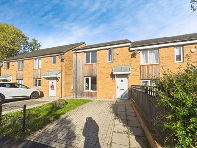 Property on The Lonnen, NE40 3EY