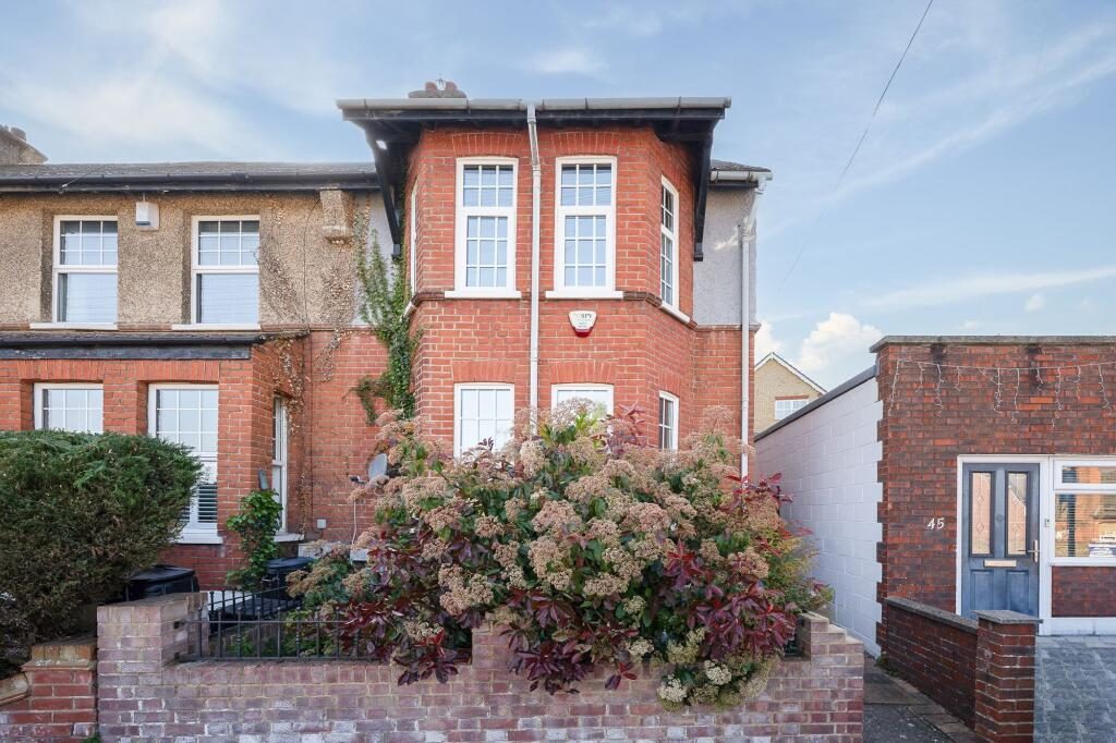 Terraced House