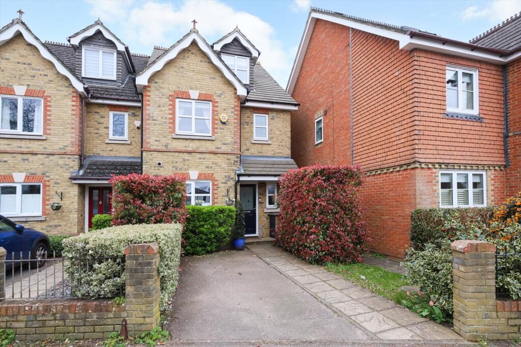 Terraced House