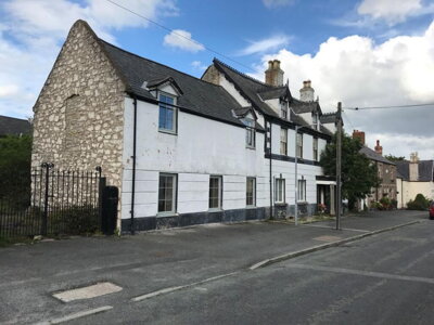 Property on High Street, CH7 5BB