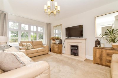 Property on Great Threads, TN12 0FJ