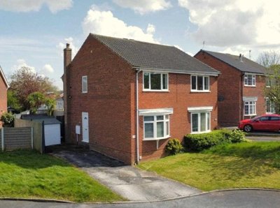 Property on Barn Close, NG12 3QG