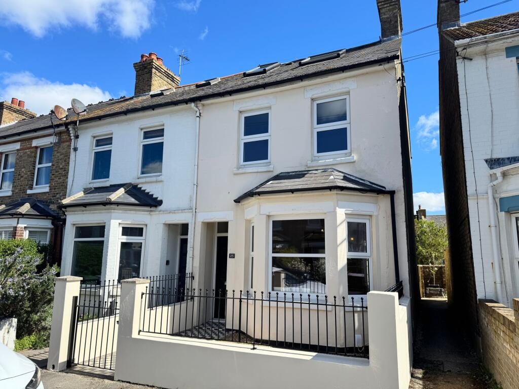 Terraced House