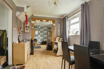 Property on Willow Street, CF37 5NL