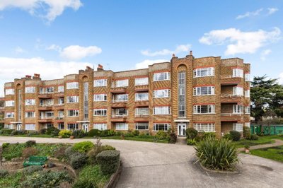 Property on Park Road, KT1 4BA