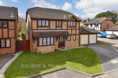 Property on Batemans Close, BN13 3SA