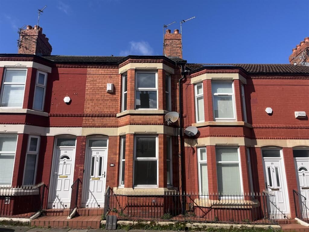 Terraced House