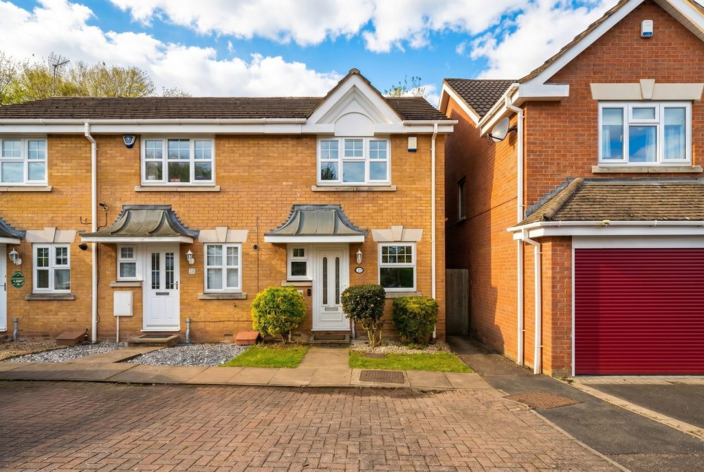 Terraced House