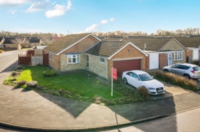 Property on Holme Drive, LN2 2QL