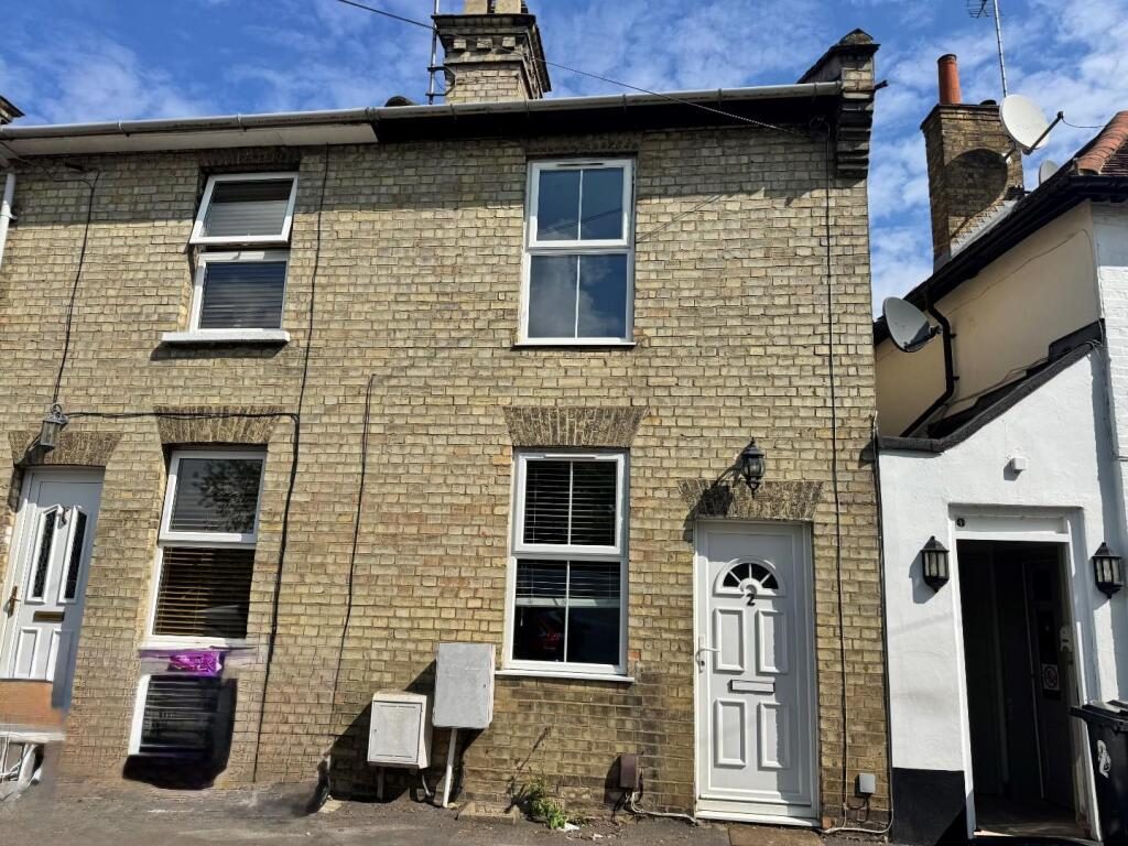 Terraced House