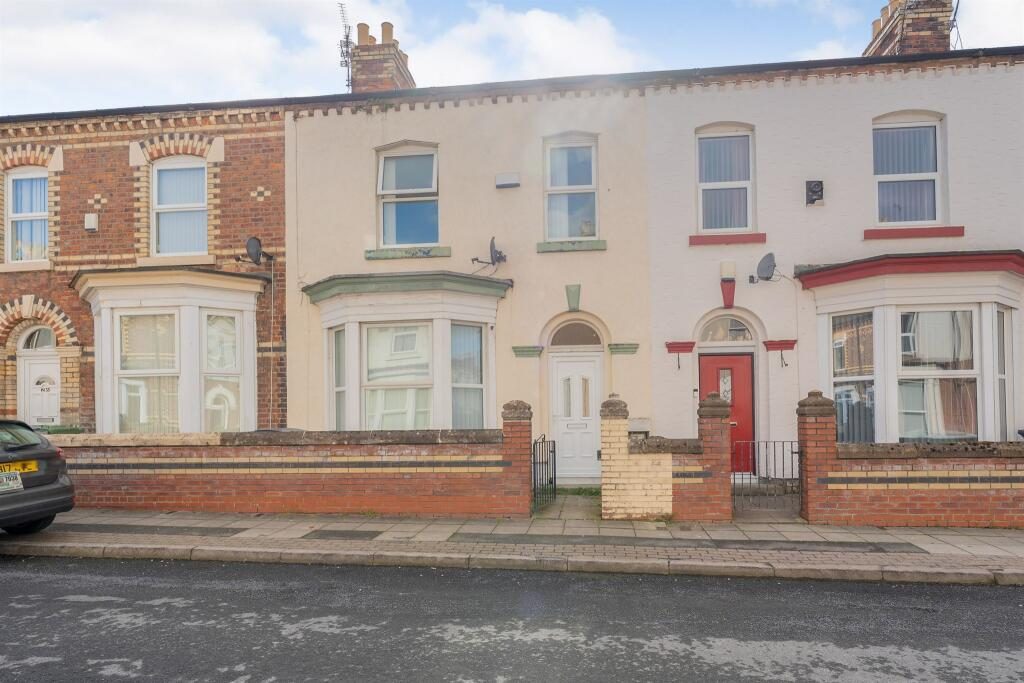 Terraced House