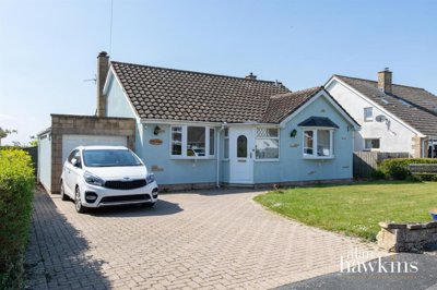Property on Callows Cross, SN15 5DY