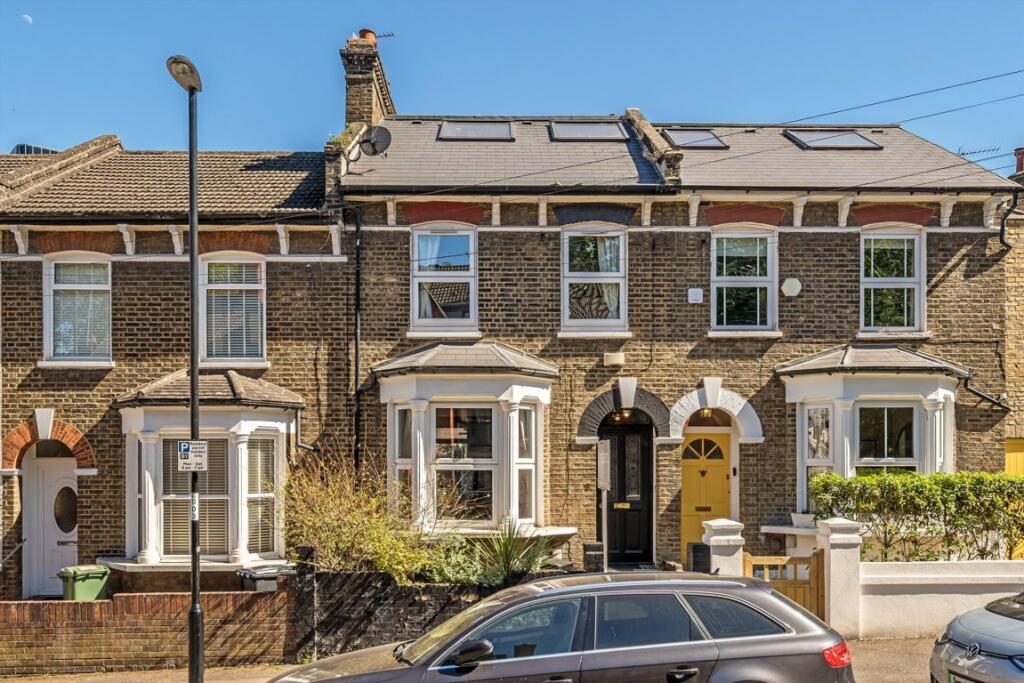 Terraced House