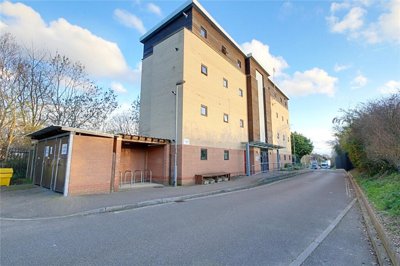 Property on Teal Close, EN3 5TL