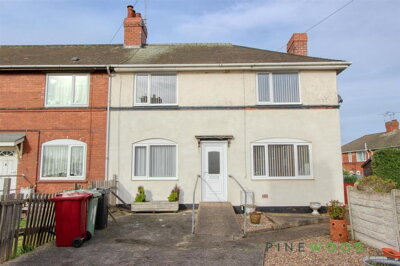 Property on The Woodlands, NG20 9BT