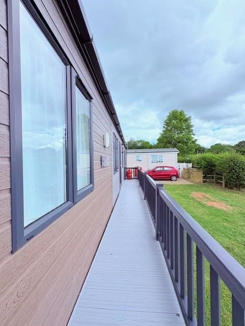 Thumbnail 13