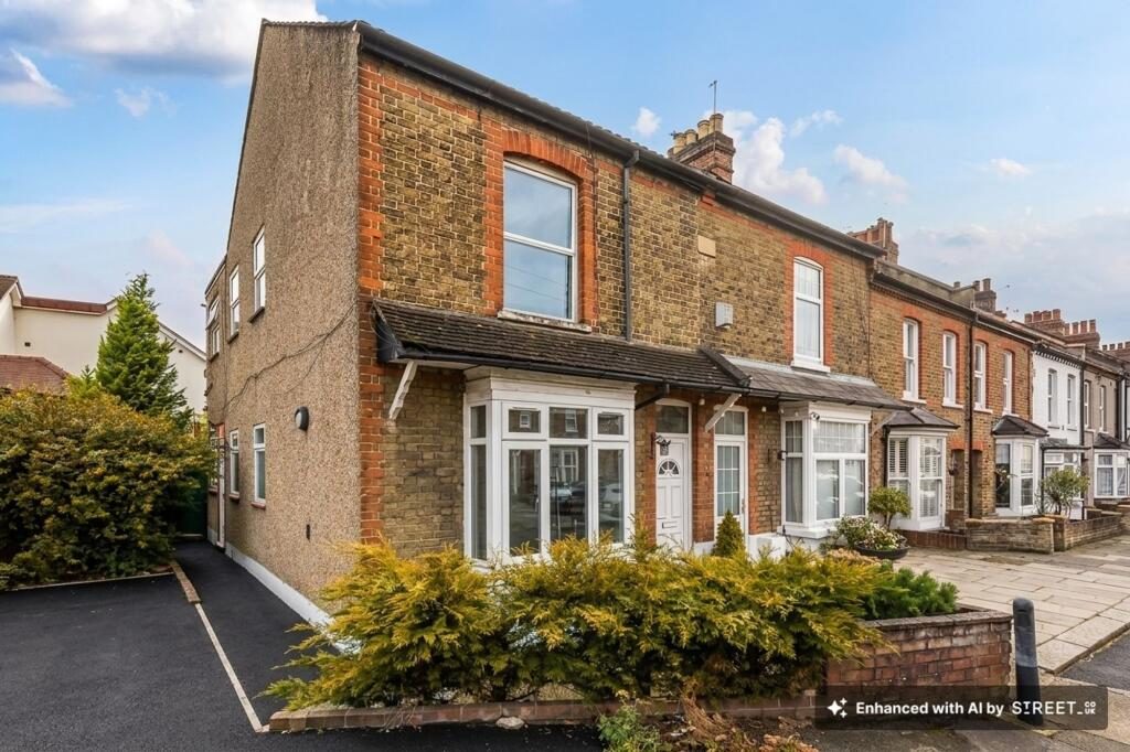 Ground Maisonette