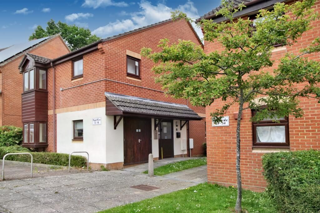 Property main image