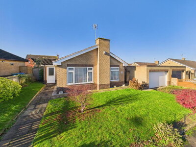 Property on High Meadow, NG12 4DZ