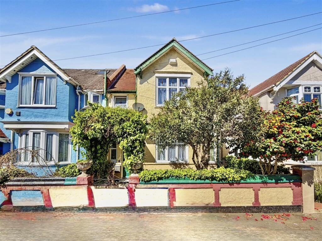 Terraced House