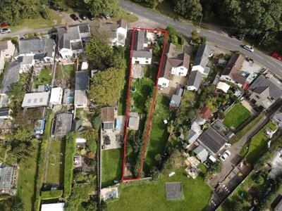 Property on GL16 7HP