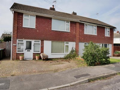 Property on Ernle Road, SN11 9BT